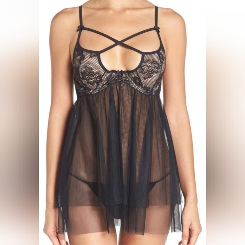Black Bow Teresa Underwire Chemise